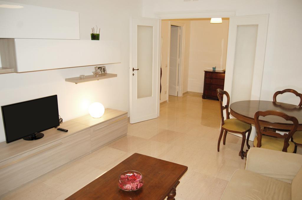 Vatican In The Moonlight Apartment Roma Cameră foto
